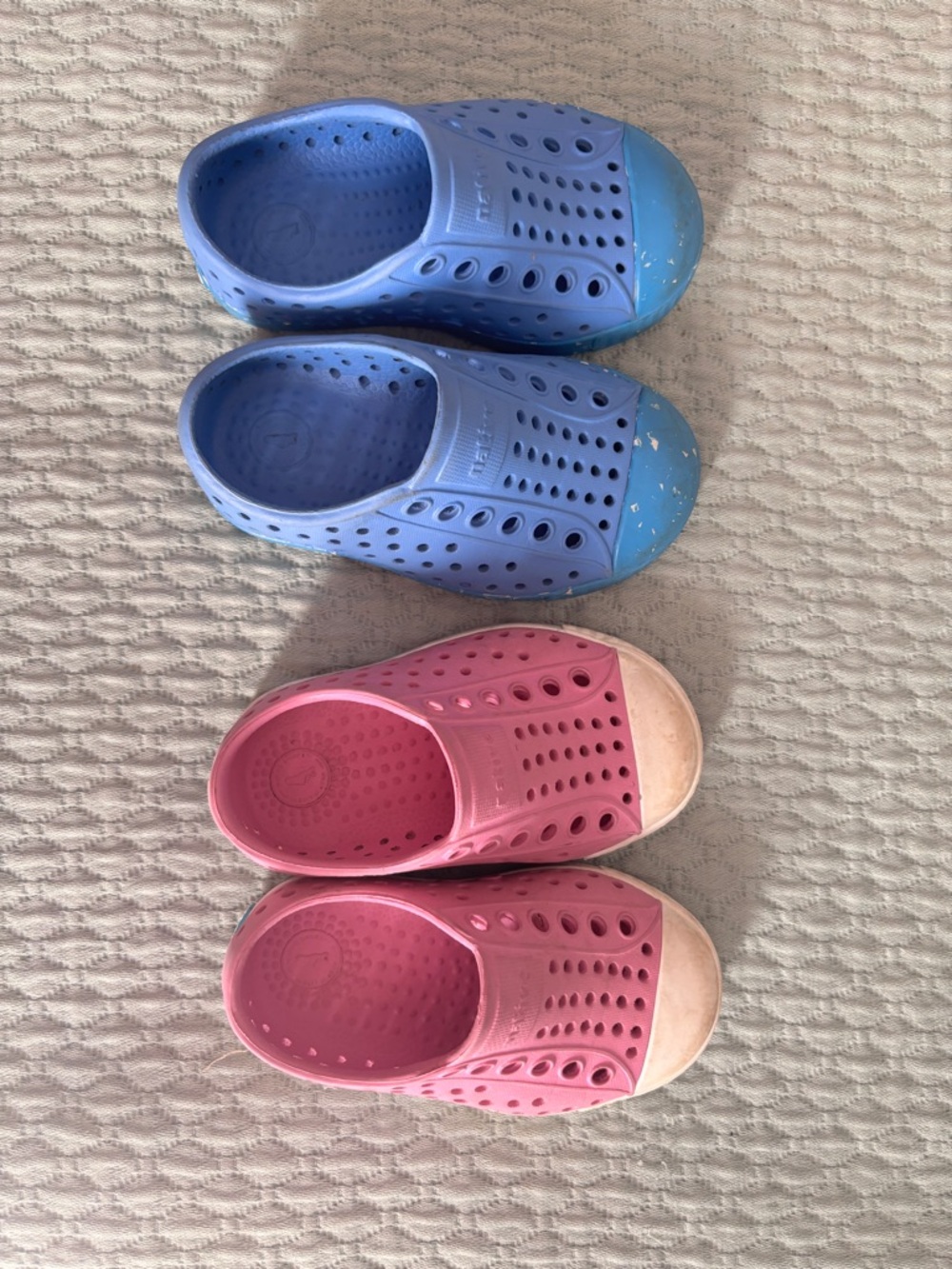 2 Pairs Native Kids Slip-On Water Shoes in Blue C5 and Pink C4